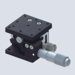 Z-Achse - 40 x 40 mm manueller Mikrotisch